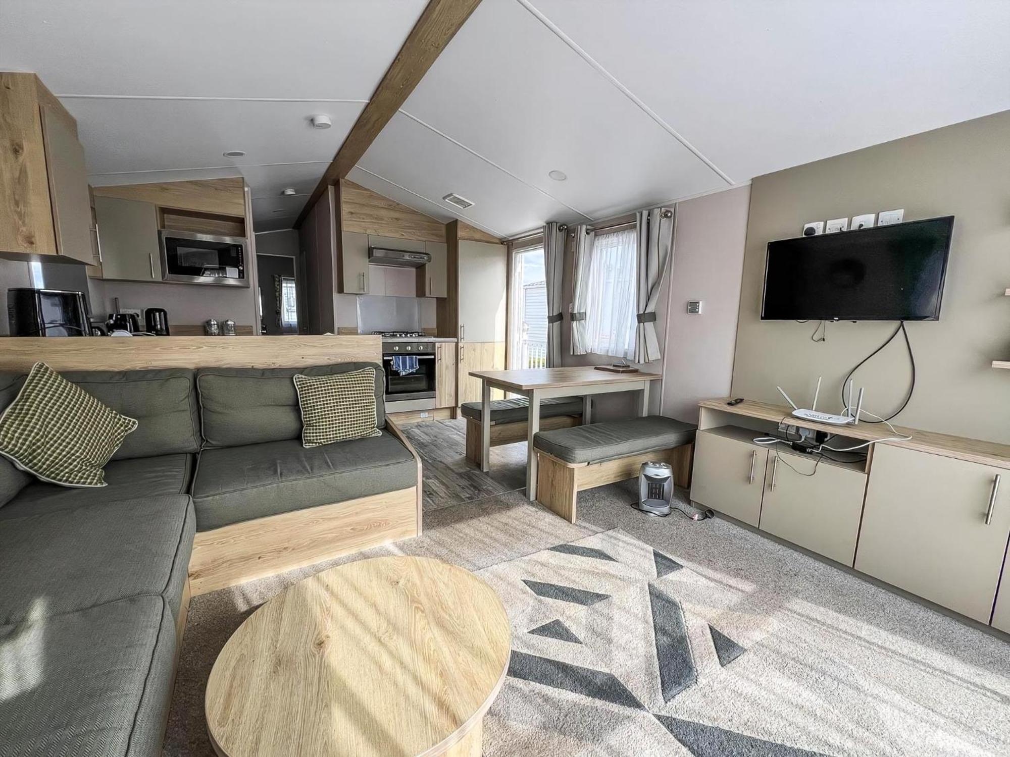Modern 6 Berth Caravan With Wifi At St Osyth Beach In Essex Ref 28008Pm Clacton-on-Sea Exterior foto